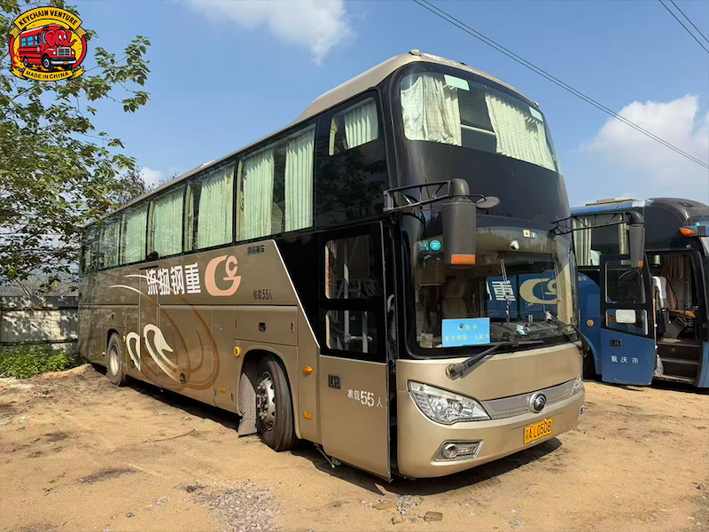 Luxusbus Yutong ZK6118