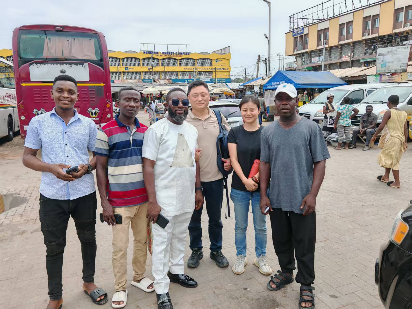 Visita de campo a la Rep&uacute;blica Democr&aacute;tica del Congo: productos en acci&oacute;n, amistades en progreso